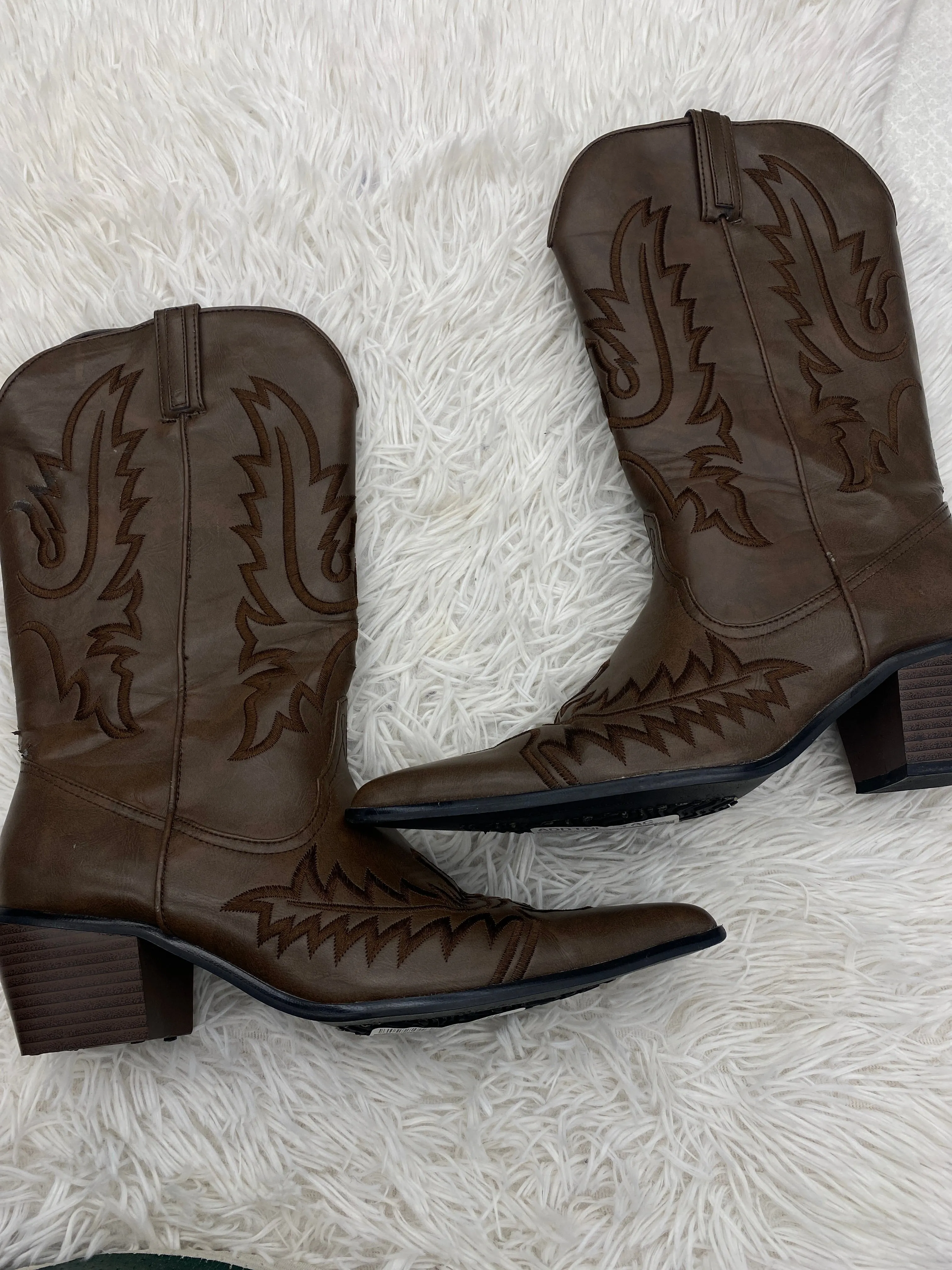 Boots Western By Clothes Mentor In Brown, Size: 8