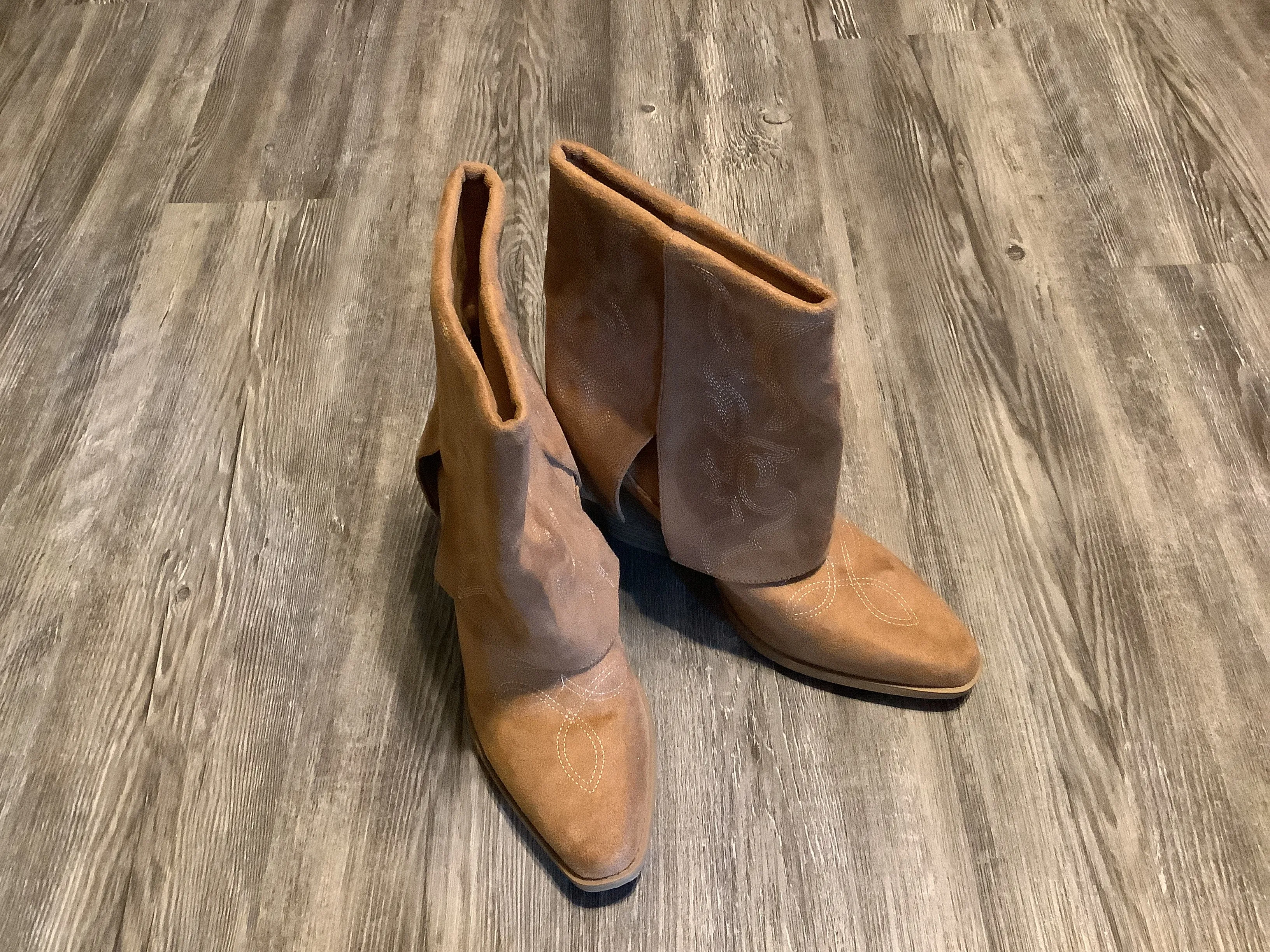 Boots Western By Soda In Tan, Size: 10