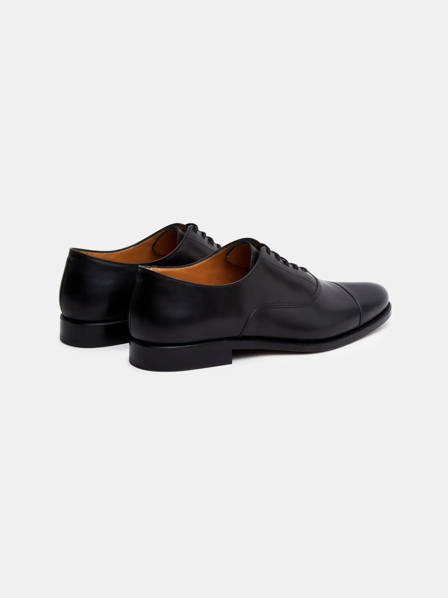 Oxford Shoes With Laces And Lining And Insoles In Leather