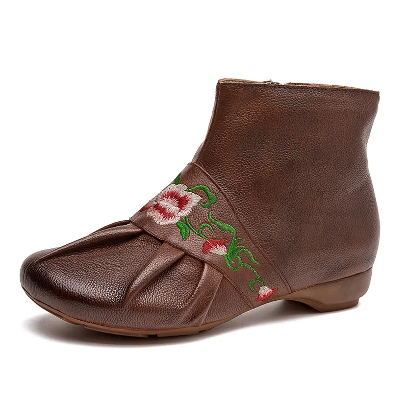 Vintage Women's Leather Ankle Flat Boots With Embroidery Flowers in Black/Coffee